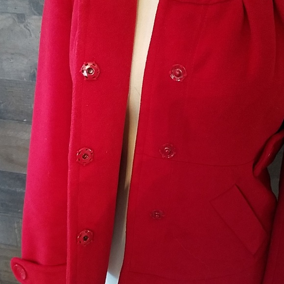 Pretty Tulle Red Coat - Picture 5 of 7
